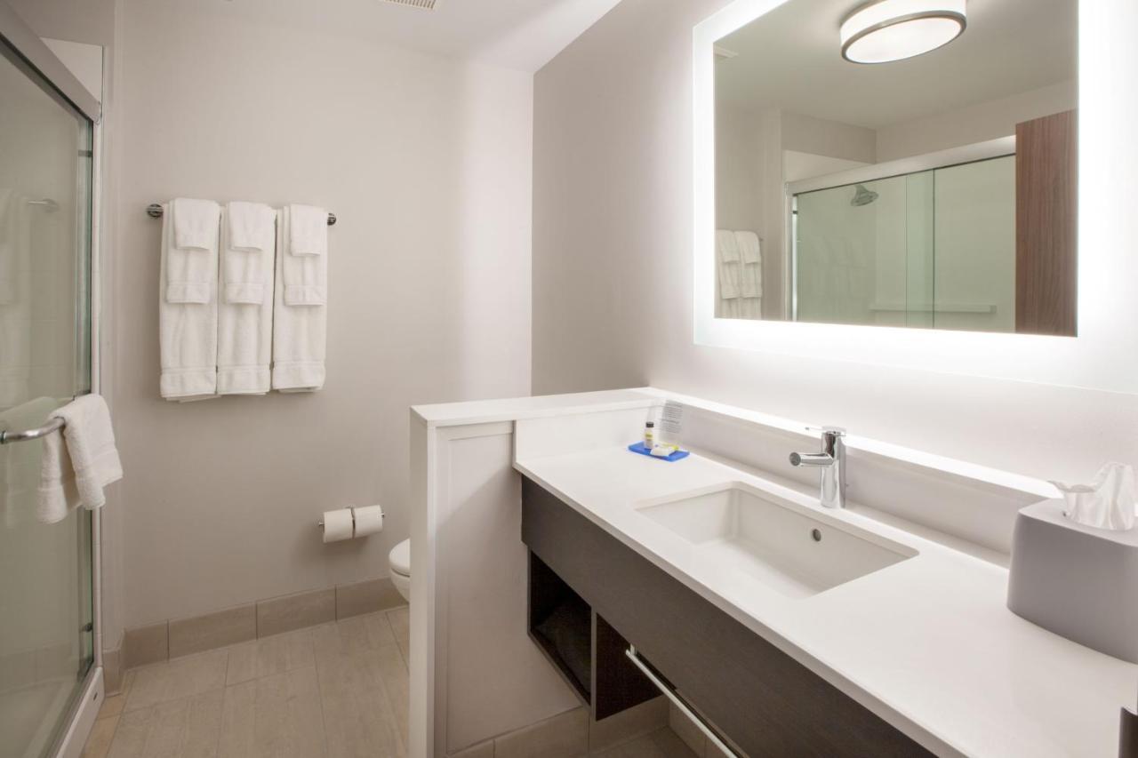 Holiday Inn Express - Blair By Ihg Exterior foto