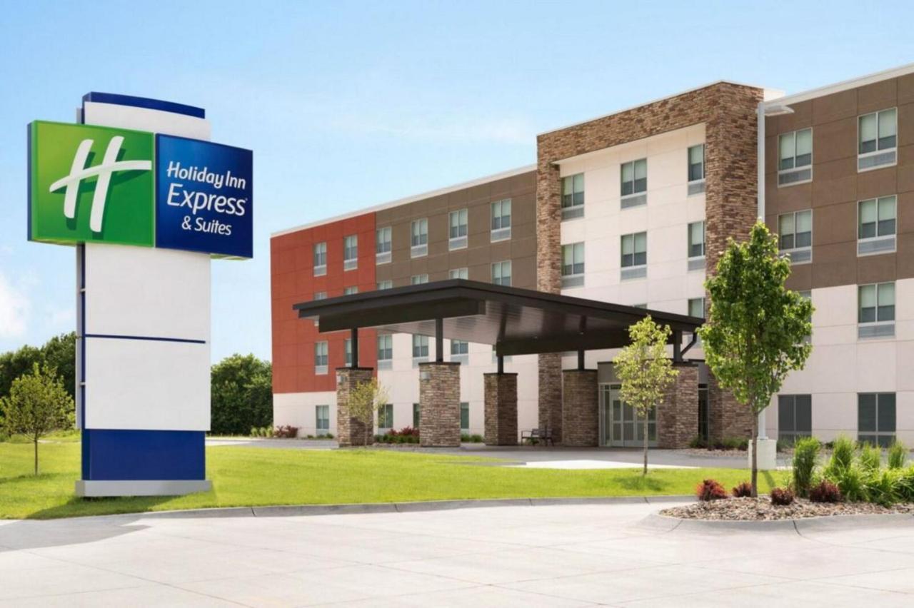 Holiday Inn Express - Blair By Ihg Exterior foto